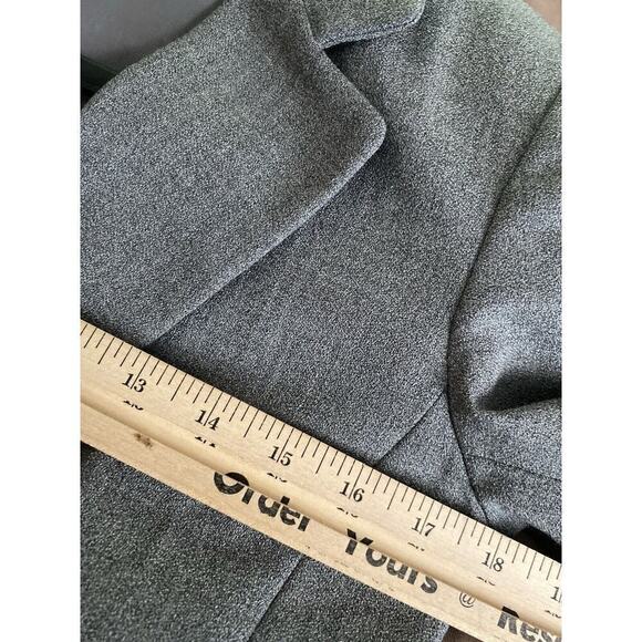 Vintage Talbots Womens Size 4 Wool Blazer Jacket Gray Charcoal Made in USA - Picture 7 of 16